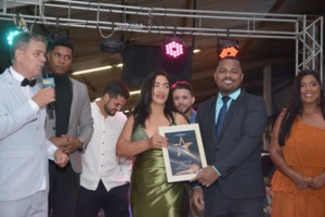 0001AGF_4885-300x200 Centenas de personalidades brilham na maior noite de premiações do Extremo Sul da Bahia