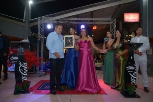 pib2025AGF_5024-300x200 Centenas de personalidades brilham na maior noite de premiações do Extremo Sul da Bahia