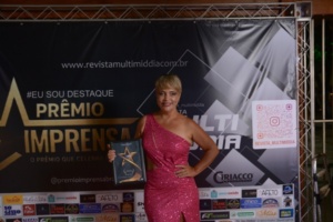 pib2025AGF_5135-300x200 Centenas de personalidades brilham na maior noite de premiações do Extremo Sul da Bahia